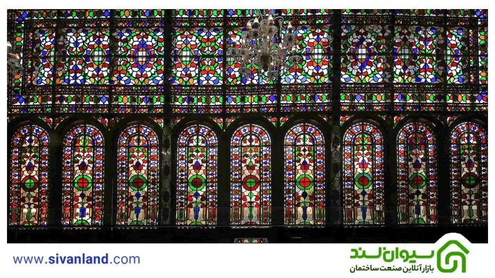 بررسی ویژگیهای معماری سنتی ایرانی 1 1 شیشههای رنگی درمعماری سنتی ایرانی