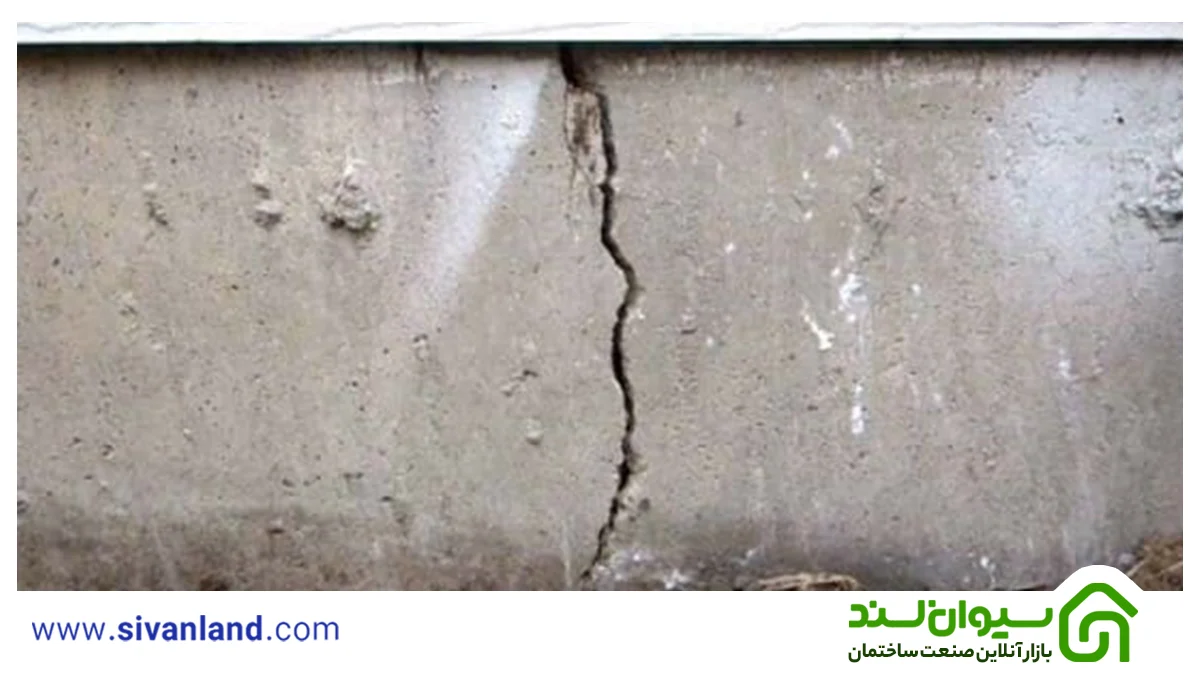5 علت اصلی خرابی فونداسیون و نحوه تعمیر آن 2 2 ترک عمودی