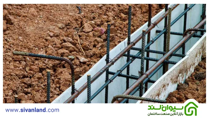 قدم به قدم با نحوه اجرای میلگرد بستر و ضوابط آن 4 4 جوش دادن میلگرد بستر به ستون