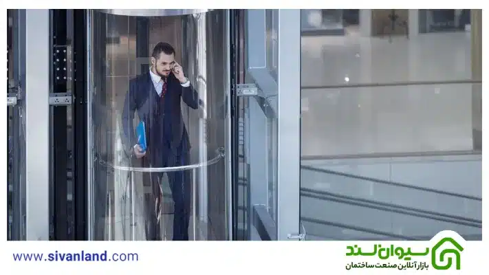 نمایی 360 درجه با آسانسور شیشه ای 29 35 آسانسور شیشه ایی گرد