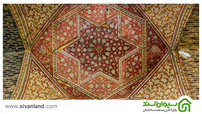 تحولات هنر کاشی کاری ایرانی از در طول ادوار مختلف پس از ورود اسلام 28 28 کاشی کاری ایرانی در گنبد سلطانیه زنجان
