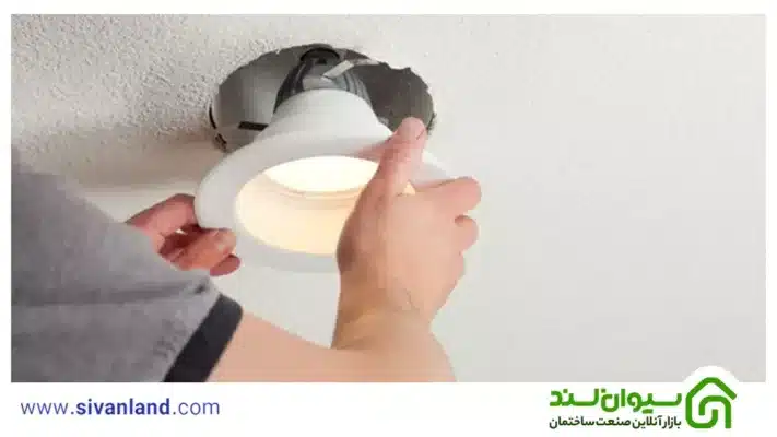 معرفی انواع چراغ سقفی | 9 نوع لامپ سقفی توکار و روکار 28 28 نصب چراغ سقفی توکار